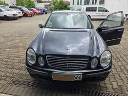 Schwarz Gebraucht 2023 Mercedes E320 Avantgarde Limousine | 4.899 €
