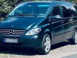 Schwarz Gebraucht 2005 Mercedes Viano Van / Kleinbus | 6.200 € (Fairer Preis)