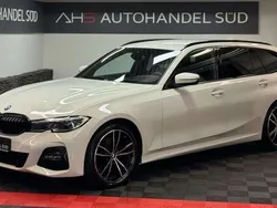 Alpinweiss iii Gebraucht 2021 BMW 320 M Sport Kombi | 24.999 € (Guter Preis)