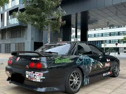 Schwarz Gebraucht 1991 Nissan Skyline Coupé | 19.500 €
