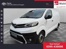 Weiss Gebraucht 2022 Toyota Proace Van | 23.249 € (Fairer Preis)