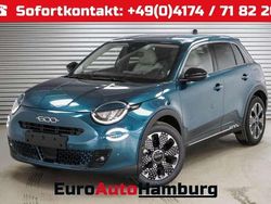 Mare grün metallic () Neu 2025 Fiat 600 La Prima Limousine | 27.489 € (Fairer Preis)