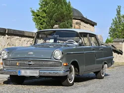 Grau Gebraucht 1962 Opel Kapitän Limousine | 20.999 €
