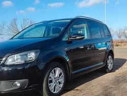 Schwarz Gebraucht 2014 VW Touran Life Van / Kleinbus | 6.000 € (Guter Preis)