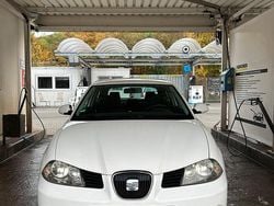 Weiß Gebraucht 2007 Seat Ibiza Kleinwagen | 1.000 € (Guter Preis)