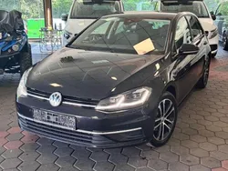 Schwarz Gebraucht 2017 VW Golf VII Limousine | 12.790 € (Fairer Preis)