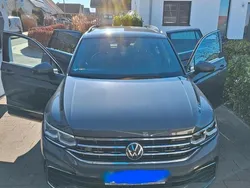 Grau Gebraucht 2021 VW Tiguan R-line SUV | 33.900 € (Guter Preis)