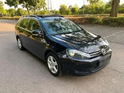 Schwarz Gebraucht 2011 VW Golf VI Comfortline Kombi | 6.950 € (Teuer)