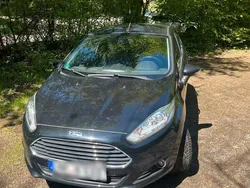 Schwarz Gebraucht 2013 Ford Fiesta SYNC Edition Kleinwagen | 8.100 € (Teuer)