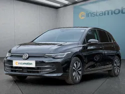 Schwarz Gebraucht 2024 VW Golf VIII Kleinwagen | 22.499 € (Superpreis)