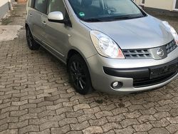 Grau Gebraucht 2006 Nissan Note Kleinwagen | 2.800 € (Etwas zu teuer)