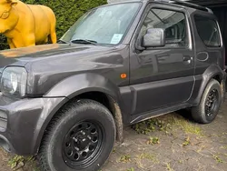 Grau Gebraucht 2009 Suzuki Jimny SUV | 5.990 € (Guter Preis)
