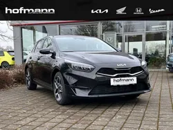 Zilinaschwarz Neu 2025 Kia Ceed Limousine | 28.490 € (Teuer)