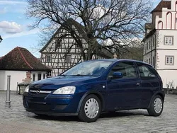 Blau Gebraucht 2004 Opel Corsa Coupé | 1.800 € (Teuer)
