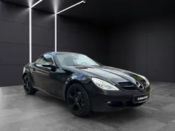 Schwarz Gebraucht 2006 Mercedes SLK200 Cabrio | 11.999 €