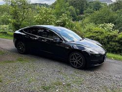 Schwarz Gebraucht 2020 Tesla Model 3 Limousine | 22.000 € (Guter Preis)