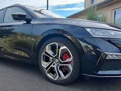 Schwarz Gebraucht 2022 Skoda Octavia RS Kombi | 32.300 € (Fairer Preis)