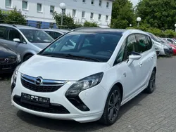 Weiß Gebraucht 2012 Opel Zafira Tourer OPC Van / Kleinbus | 6.200 € (Fairer Preis)