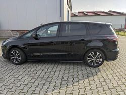 Schwarz Gebraucht 2019 Ford S-MAX ST-Line Van / Kleinbus | 23.500 € (Guter Preis)