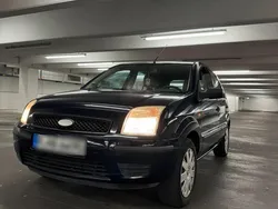 Blau Gebraucht 2005 Ford Fusion Kleinwagen | 1.850 € (Fairer Preis)
