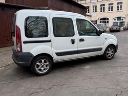 Weiß Gebraucht 2002 Renault Kangoo Van / Kleinbus | 1.250 € (Fairer Preis)