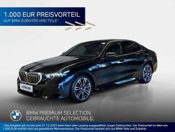 Saphirschwarz metallic Gebraucht 2024 BMW 520 M Sport Limousine | 50.944 € (Superpreis)