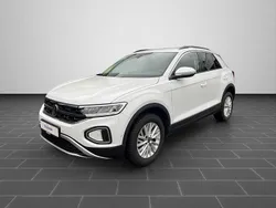 Pure white Gebraucht 2024 VW T-Roc Life SUV | 21.700 € (Guter Preis)