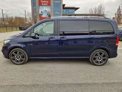 Cavansitblau metallic Gebraucht 2021 Mercedes V250 AMG Van / Kleinbus | 47.490 € (Guter Preis)