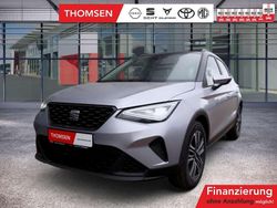 Urban silber metallic Gebraucht 2024 Seat Arona Style SUV | 19.495 € (Fairer Preis)