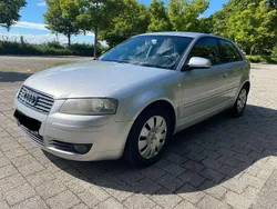 Grau Gebraucht 2003 Audi A3 Ambiente Limousine | 2.500 € (Superpreis)