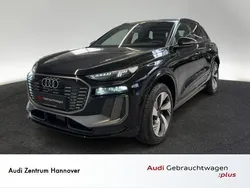 Mythosschwarz metallic Gebraucht 2025 Audi Q6 e-tron Ambiente SUV | 73.990 € (Guter Preis)