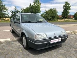 Silber Gebraucht 1991 Renault 19 Limousine | 7.980 €