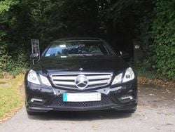 Schwarz Gebraucht 2010 Mercedes E500 AMG Coupé | 29.900 € (Teuer)