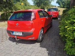 Rot Gebraucht 2011 Fiat Punto Evo Kleinwagen | 5.100 € (Fairer Preis)