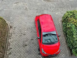 Rot Gebraucht 2015 Toyota Yaris Kleinwagen | 7.000 € (Superpreis)