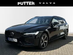Onyx black / metallic Gebraucht 2024 Volvo V60 Plus Kombi | 49.890 € (Teuer)