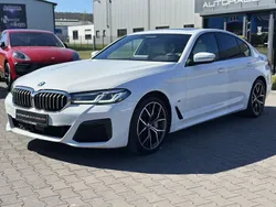 Alpinweiss iii Gebraucht 2022 BMW 530 M Sport Limousine | 39.980 € (Fairer Preis)