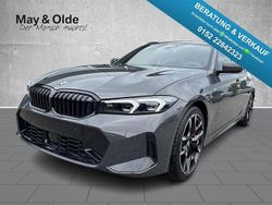 Grau Gebraucht 2025 BMW 330 Performance Kombi | 69.990 €