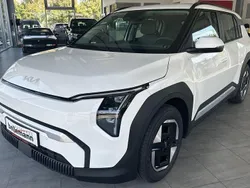 Weiß Neu 2025 Kia EV3 Air SUV | 31.000 € (Guter Preis)