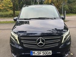 Blau Gebraucht 2021 Mercedes Vito Van / Kleinbus | 30.500 € (Guter Preis)
