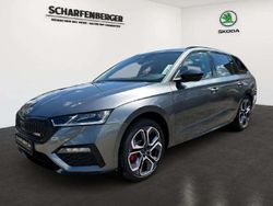 Graphite grau metallic Gebraucht 2024 Skoda Octavia RS Kombi | 38.850 € (Fairer Preis)