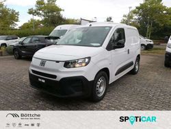 Gelato weiss Neu 2024 Fiat e-Doblò Van / Kleinbus | 32.990 € (Teuer)