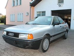 Grau Gebraucht 1991 Audi 80 Limousine | 3.890 €