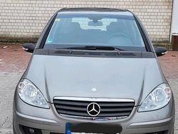 Grau Gebraucht 2004 Mercedes A150 Kleinwagen | 2.700 € (Etwas zu teuer)