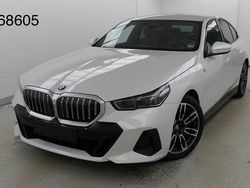 Mineralweiss Gebraucht 2024 BMW 520 M Sport Limousine | 49.950 € (Superpreis)