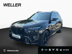 Black sapphire (schwarz) Gebraucht 2024 BMW X7 M Sport SUV | 107.900 € (Superpreis)