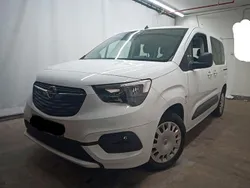Jade weiss/arktis weiss Gebraucht 2021 Opel Combo Life Edition+ Limousine | 11.970 € (Superpreis)