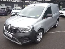 Grau Gebraucht 2023 Renault Kangoo Rapid Advance Van / Kleinbus | 21.990 € (Guter Preis)