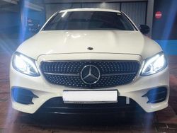 Weiß Gebraucht 2018 Mercedes E220 Coupé | 26.500 € (Superpreis)