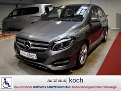 Grau Gebraucht 2015 Mercedes B180 Urban Van / Kleinbus | 16.980 € (Teuer)
